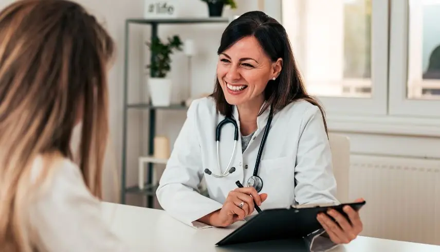 Praxiswebsite und digitale Patientenkommunikation – Motivierte Mitarbeiter für Arztpraxen durch professionelles Marketing