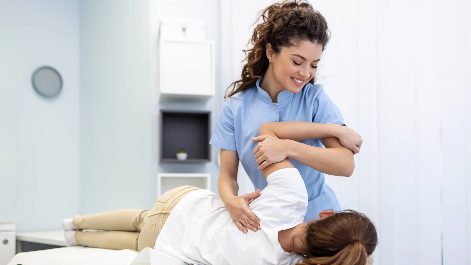 Professionelle Website für Physiotherapiepraxen mit Fokus auf Sichtbarkeit, Vertrauen und qualifizierte Anfragen